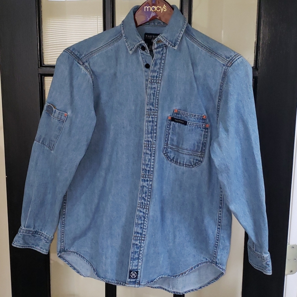 Vintage 🩵💙 NAUTICA Denim Long Sleeved Shirt Button Down Shirt Ladies Size M